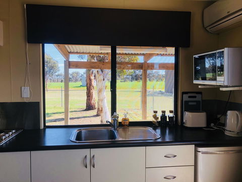 Kendenup Cottages And Lodge - Kempsey Accommodation 3