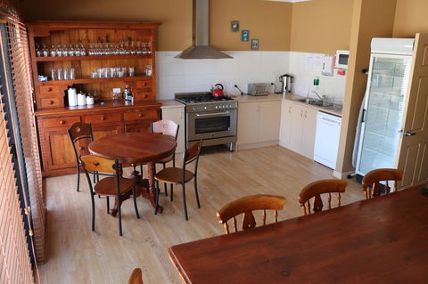 Kendenup Cottages And Lodge - Kempsey Accommodation 40