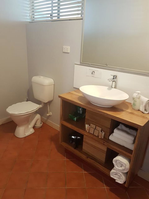 Adamsons Riverside Accommodation - Kempsey Accommodation 15