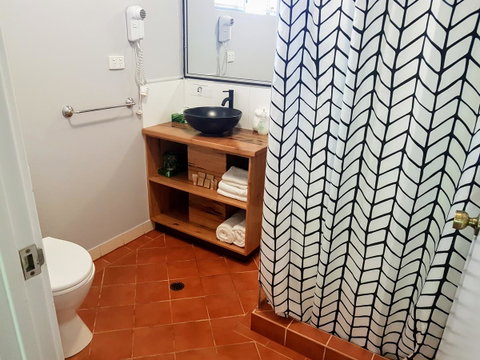 Adamsons Riverside Accommodation - Kempsey Accommodation 11