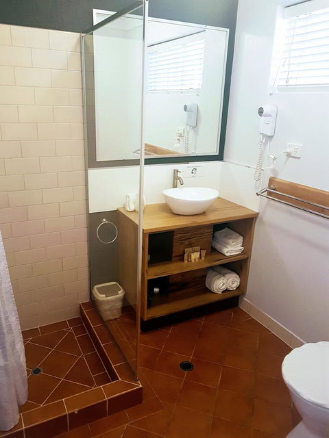 Adamsons Riverside Accommodation - Kempsey Accommodation 5