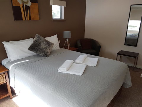 Adamsons Riverside Accommodation - Kempsey Accommodation 39