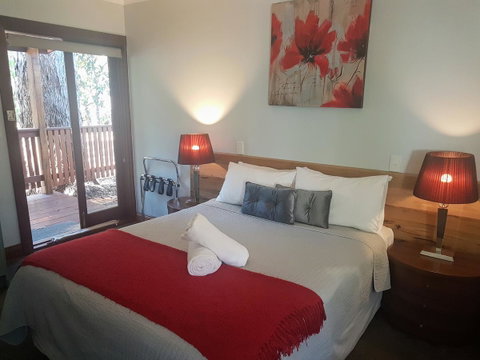 Adamsons Riverside Accommodation - Kempsey Accommodation 9