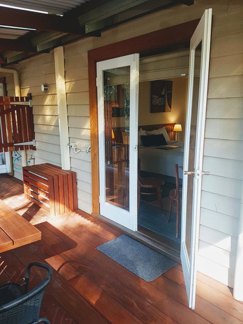 Adamsons Riverside Accommodation - Kempsey Accommodation 21
