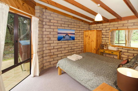 Yelverton Brook Conservation Sanctuary - Kempsey Accommodation 34
