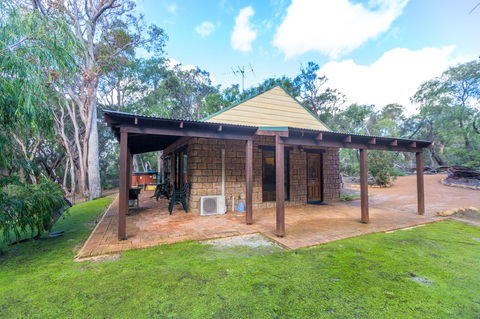 Yelverton Brook Conservation Sanctuary - Kempsey Accommodation 12