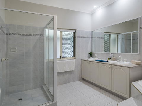 Luxury Federation Style Home - Sleeps 10 - Kempsey Accommodation 13