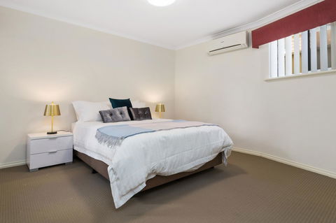 Como South Perth Villa - Kempsey Accommodation 28