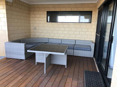 The Shak Kalbarri - Kempsey Accommodation 1