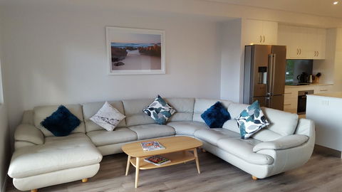 Cape Villas - Kempsey Accommodation 8