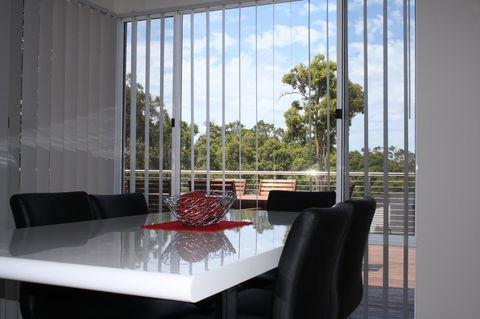 Cape Villas - Kempsey Accommodation 24