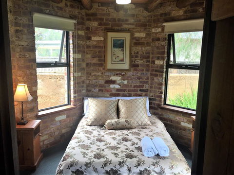 Beach House Dunsborough - Kempsey Accommodation 18