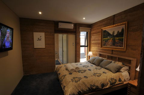 Beach House Dunsborough - Kempsey Accommodation 6