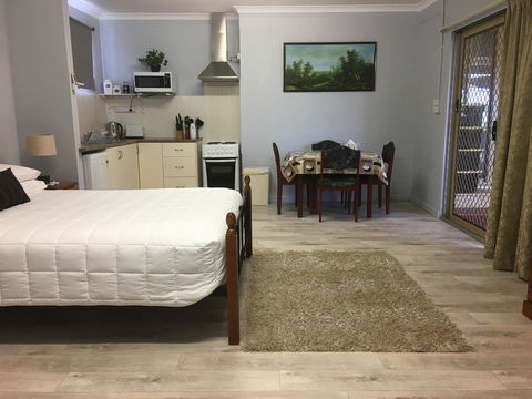 Armadale Cottage Bed & Breakfast - Kempsey Accommodation 7