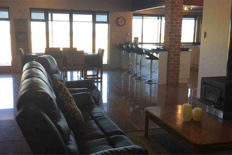 Ocean View Homestead - Kempsey Accommodation 28