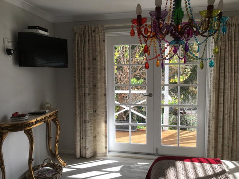 Applegate Lane Chalet - Kempsey Accommodation 6