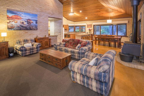 53 Martina Drive - Kempsey Accommodation 15