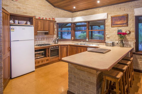 53 Martina Drive - Kempsey Accommodation 17