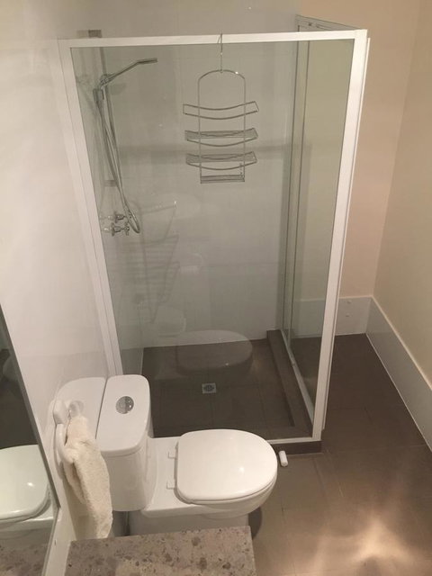 The Royal Dolphin Bed & Breakfast Safety Bay - Kempsey Accommodation 29