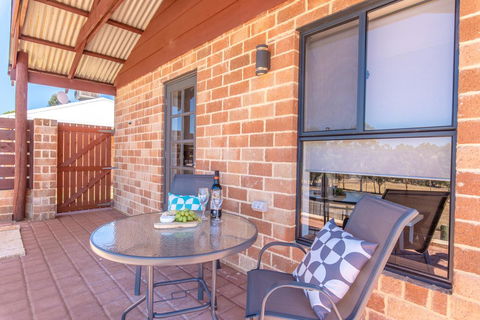'Bindoon Valley Escape' Cottage - Kempsey Accommodation 6