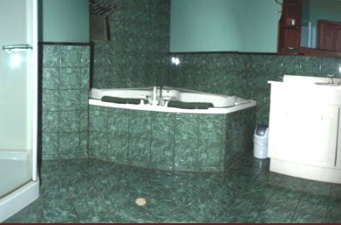Pemberton Old Picture Theatre Holiday Apartments - Kempsey Accommodation 22