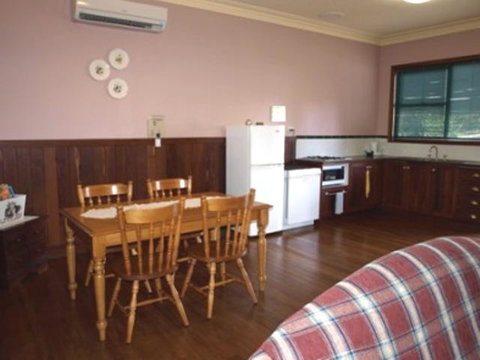 Pemberton Old Picture Theatre Holiday Apartments - Kempsey Accommodation 34