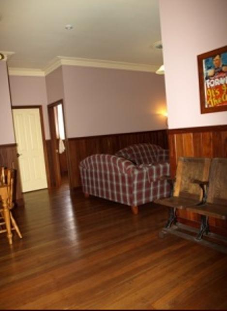Pemberton Old Picture Theatre Holiday Apartments - Kempsey Accommodation 27