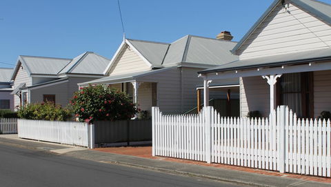 Bluebird Cottage - Kempsey Accommodation 32