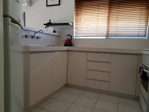 Ocean View Villas - 2 Bedroom Villa In Quiet Complex - Kempsey Accommodation 4