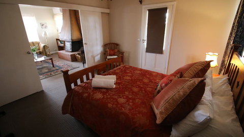Daisy Cottage - Kempsey Accommodation 18