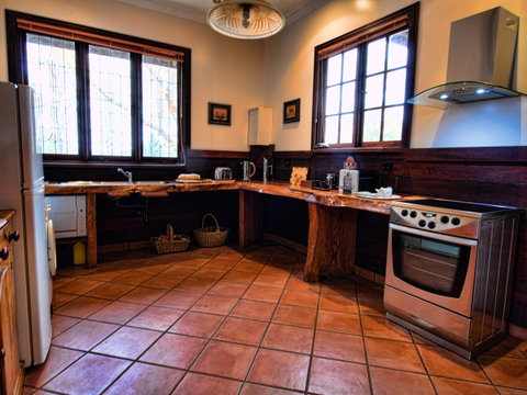 Oak Tree Barn Bridgetown - Kempsey Accommodation 9