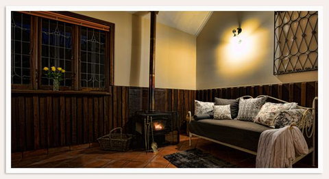Oak Tree Barn Bridgetown - Kempsey Accommodation 13