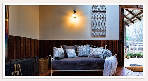 Oak Tree Barn Bridgetown - Kempsey Accommodation 10