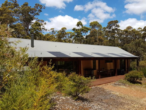 Jarrah Grove Forest Retreat - Kempsey Accommodation 15