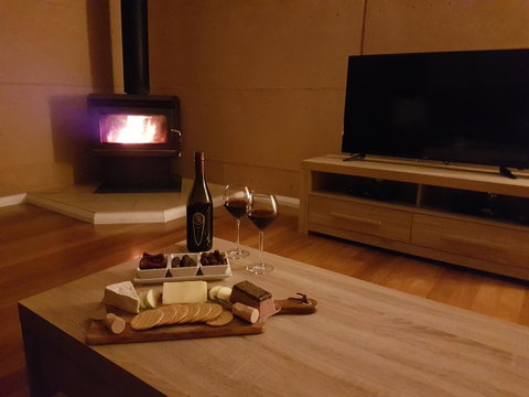 Jarrah Grove Forest Retreat - Kempsey Accommodation 9