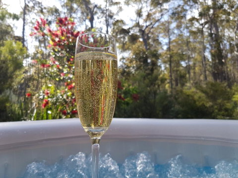 Jarrah Grove Forest Retreat - Kempsey Accommodation 11