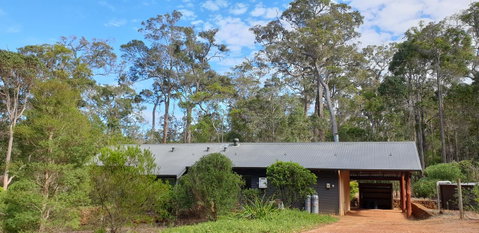 Jarrah Grove Forest Retreat - Kempsey Accommodation 16