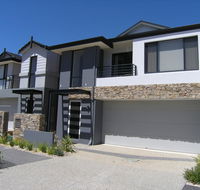 Swan Valley Townhouse - Kempsey Accommodation