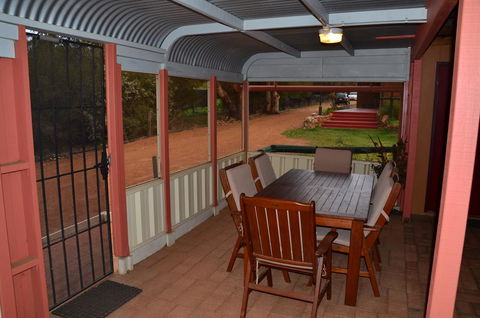 Bindoon's Windmill Farm - Kempsey Accommodation 6