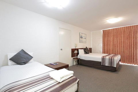 Atrium Hotel Mandurah - Kempsey Accommodation 1