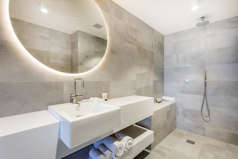 Quay Perth - Kempsey Accommodation 11