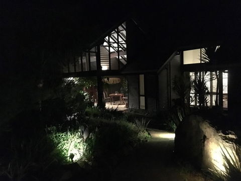DESIGNER'S STUDIO - Kempsey Accommodation 3