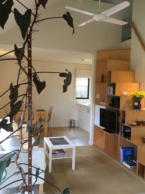 DESIGNER'S STUDIO - Kempsey Accommodation 18