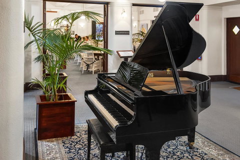 Caves House Hotel & Apartments Yallingup - Kempsey Accommodation 13