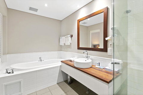 Caves House Hotel & Apartments Yallingup - Kempsey Accommodation 17