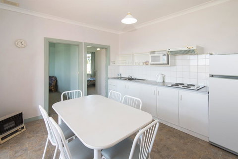 Augusta Hotel Motel - Kempsey Accommodation 4