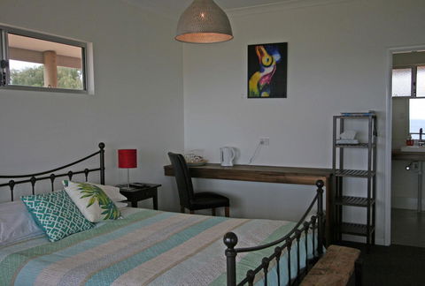 Bremer Bay B&B - Kempsey Accommodation 11
