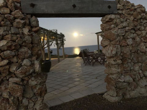 Bremer Bay B&B - Kempsey Accommodation 3
