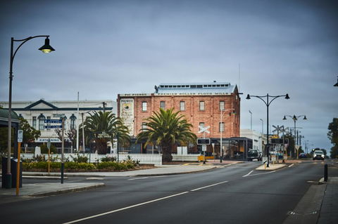 The Premier Mill Hotel - Kempsey Accommodation 14