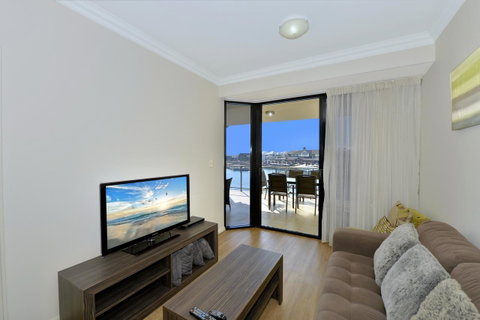 Dolphin Quay Apartments - Kempsey Accommodation 2